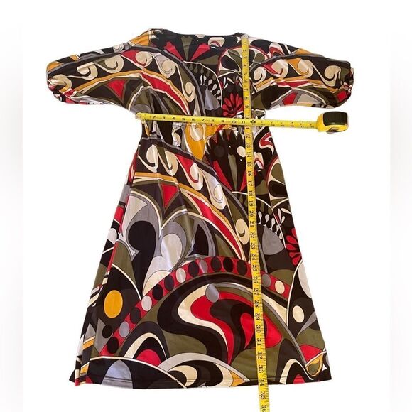 Soprano multicolor Short Sleeve Thigh High Mod V-Neck Dress Sz M
K-000 - Picture 4 of 7